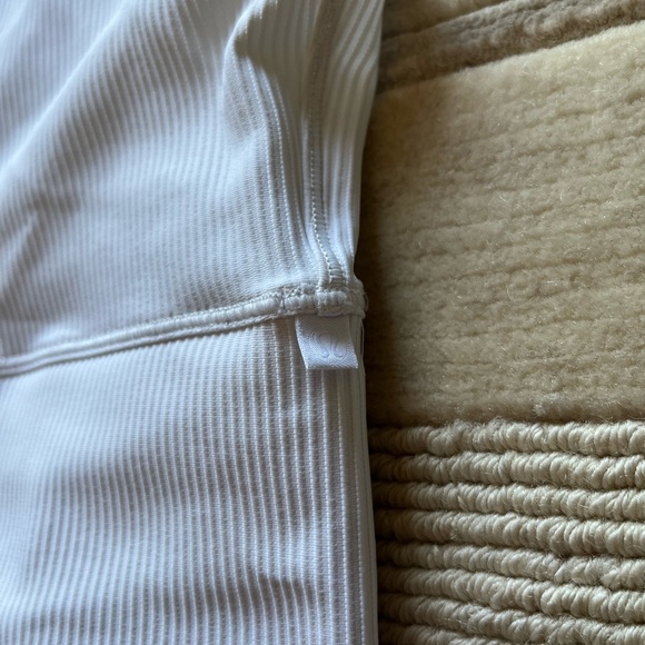 White tanktop - Picture 2 of 3